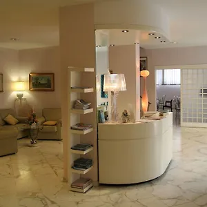 Elena Hotel